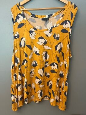 Modcloth Floral Scoop Neck Tank